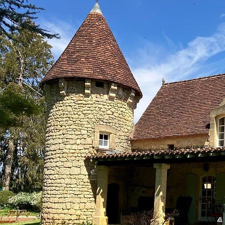 Le Petit Chateau - Adults Only Property Ле-Бюґ Екстер'єр фото
