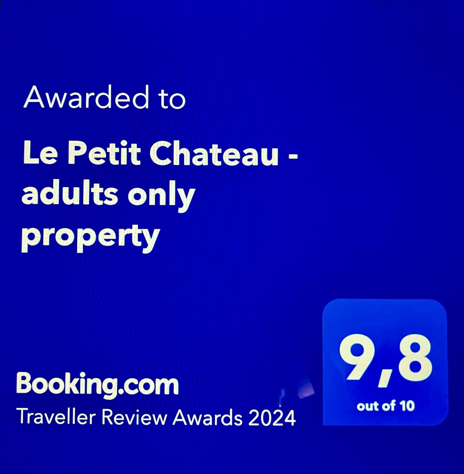 Le Petit Chateau - Adults Only Property Ле-Бюґ Екстер'єр фото